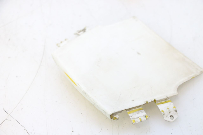 photo de CARENA POSTERIORE CONGIUNZIONE SUPERIORE PEUGEOT SPEEDFIGHT LC 50 (1996 - 2002) - Primo piano tecnico