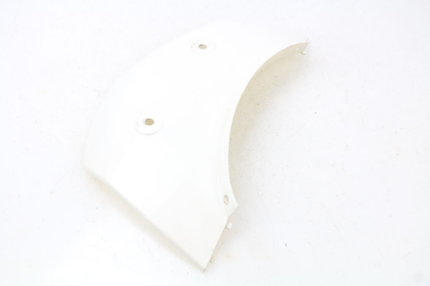 photo de Giunzione carenatura posteriore superiore RAZZO STEED 125 (2012 - 2018) - Stato della superficie e materiale