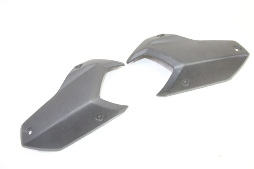 photo de CARENA POSTERIORE CONGIUNZIONE SUPERIORE PEUGEOT STREETZONE I 2T 50 (2018 - 2020) - Vista principale