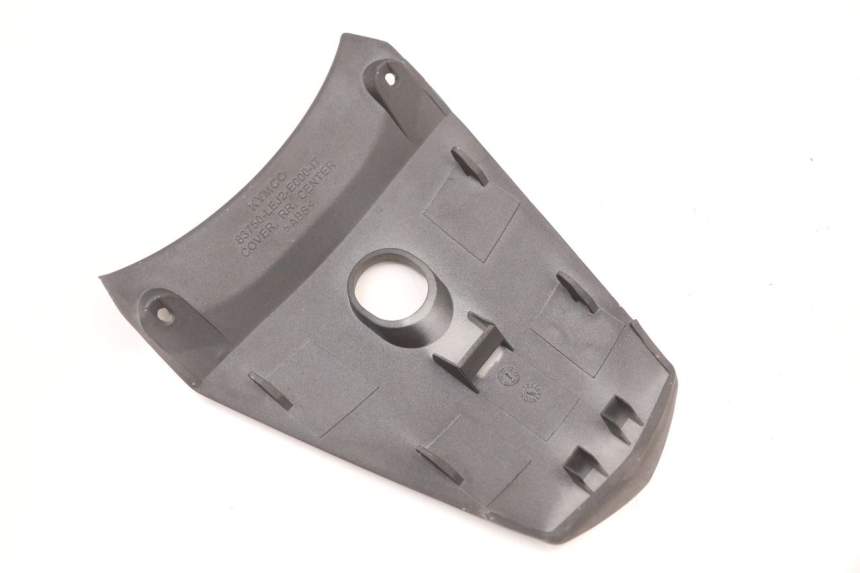 photo de Giunzione carenatura posteriore superiore KYMCO SUPER 8 4T 50 (2018 - 2020) - Zoom sullo stato d'uso