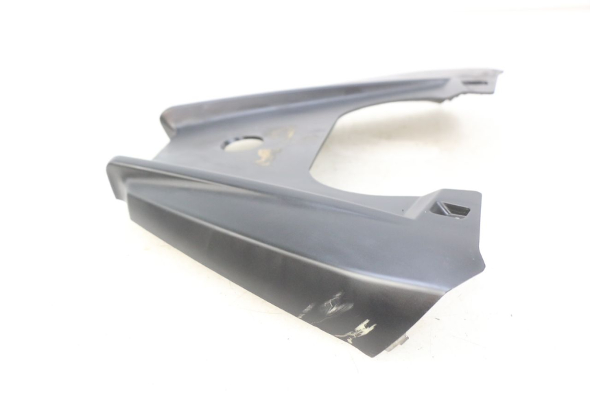 photo de GIUNZIONE PARAFANGO POSTERIORE SUPERIORE APRILIA SXR 50 (2021 - 2023) - Vista d'insieme del prodotto