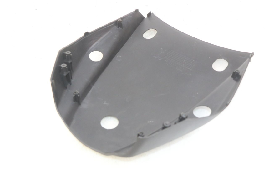 photo de GIUNZIONE PARAFANGO POSTERIORE SUPERIORE SYM X-PRO 4T 50 (2014 - 2021) - Zoom sullo stato d'uso