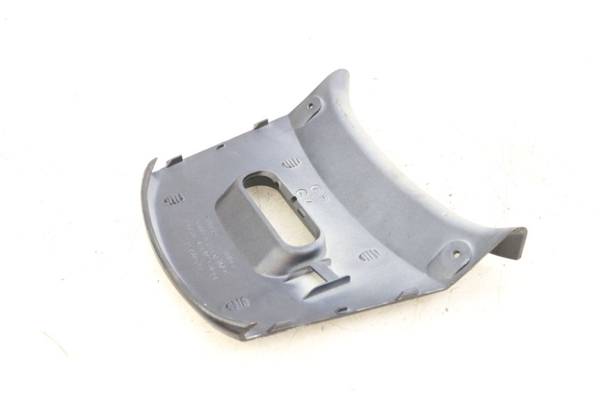 photo de CARENA POSTERIORE CONGIUNZIONE SUPERIORE KYMCO XCITING 250 (2006 - 2009) - Dettaglio del componente