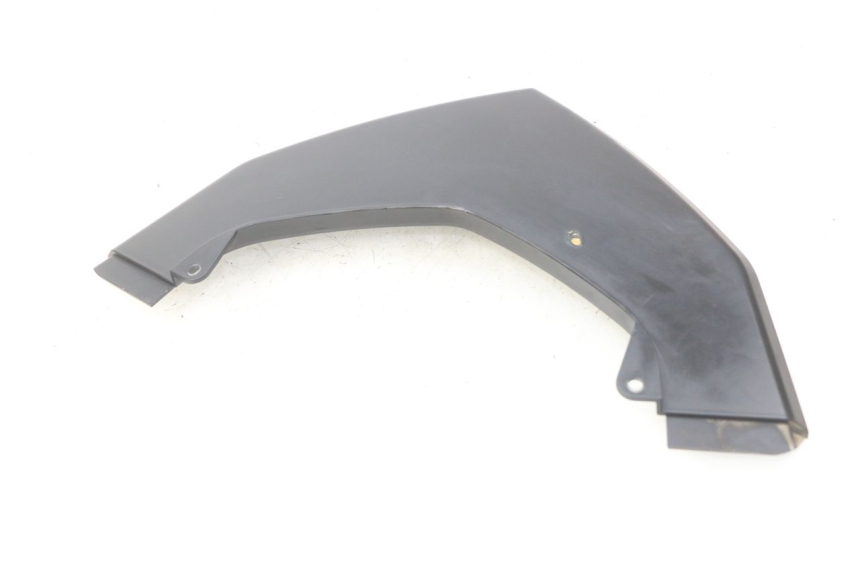 photo de GIUNZIONE PARAFANGO POSTERIORE SUPERIORE YAMASAKI YM T 125 (2015 - 2020) - Altra angolazione