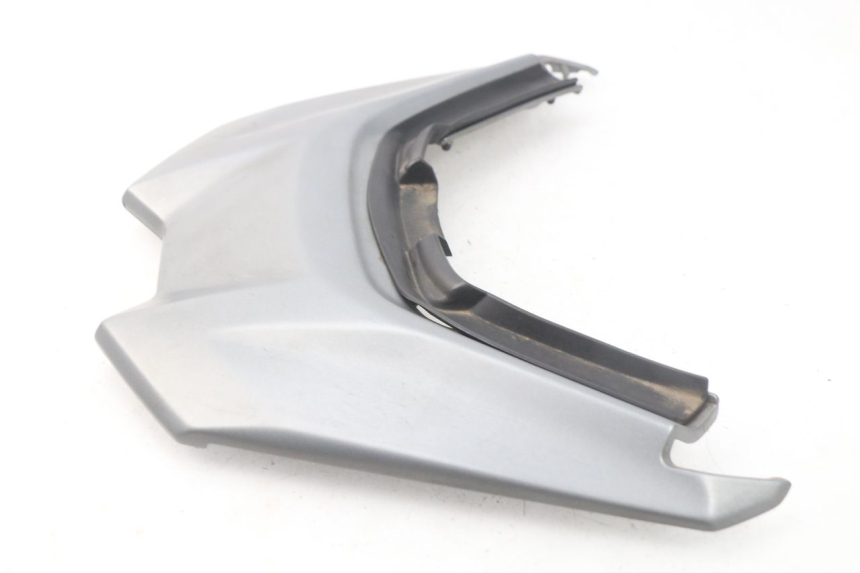 photo de CARENA POSTERIORE CONGIUNZIONE SUPERIORE YAMAHA YP T-MAX TMAX 530 (2017 - 2020) - Dettagli dei punti di fissaggio