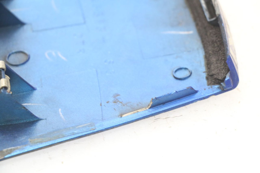 photo de Giunzione carenatura posteriore SUZUKI SV S ABS 650 (2003 - 2009) - Zoom sullo stato d'uso