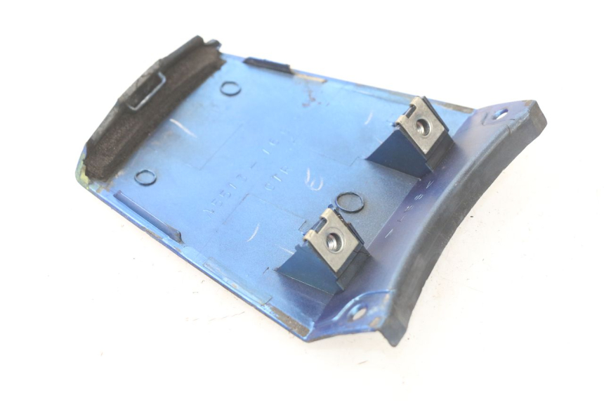 photo de Giunzione carenatura posteriore SUZUKI SV S ABS 650 (2003 - 2009) - Dettagli dei punti di fissaggio