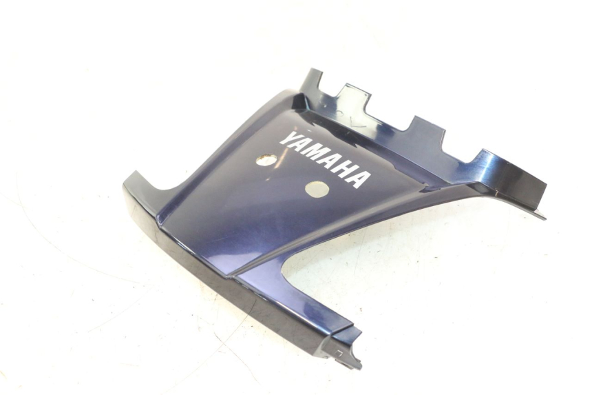 photo de GIUNZIONE PARAFANGO POSTERIORE YAMAHA XMAX X-MAX 125 (2006 - 2009) - Stato della superficie e materiale