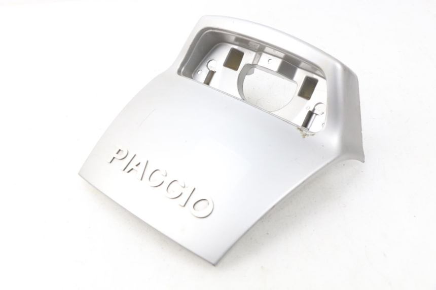 photo de GIUNZIONE PARAFANGO POSTERIORE PIAGGIO X9 125 (2000 - 2003) - Vista principale