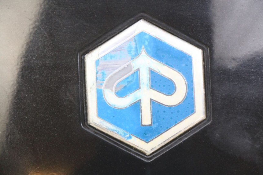 photo de GIUNZIONE PARAFANGO POSTERIORE PIAGGIO XEVO - X EVO 125 (2007 - 2017) - Zoom sullo stato d'uso