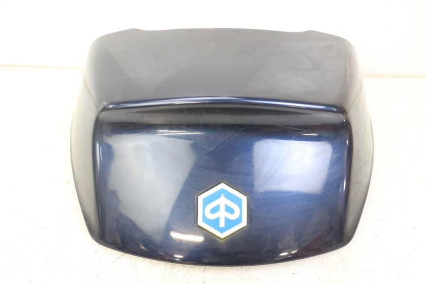 photo de GIUNZIONE PARAFANGO POSTERIORE PIAGGIO XEVO - X EVO 125 (2007 - 2017) - Stato della superficie e materiale