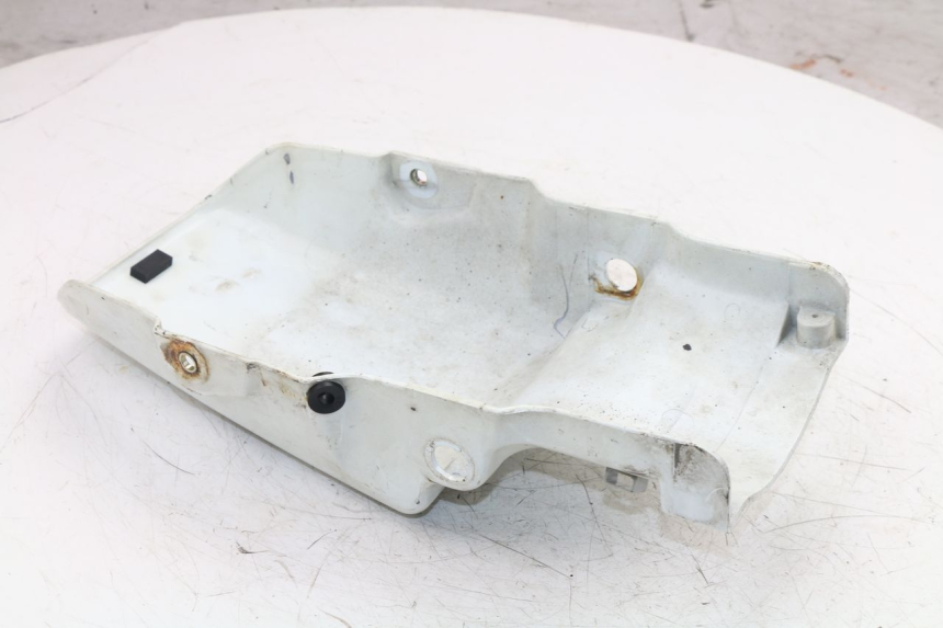 photo de Giunzione carenatura posteriore HONDA XLV TRANSALP 600 (1987 - 1990) - Altra angolazione