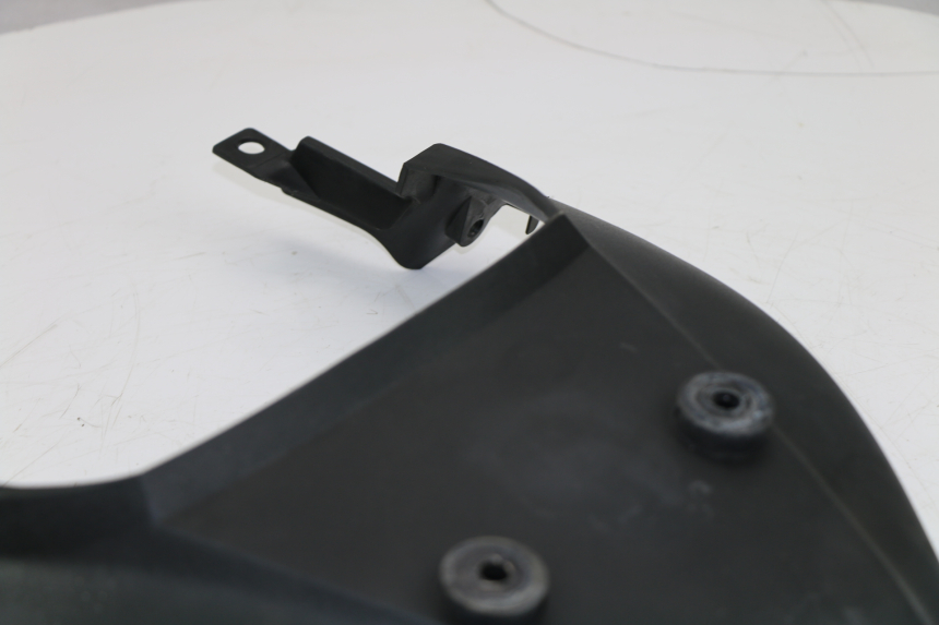 photo de Giunzione carenatura posteriore HONDA XLV VARADERO 125 (2000 - 2006) - Vista d'insieme del prodotto