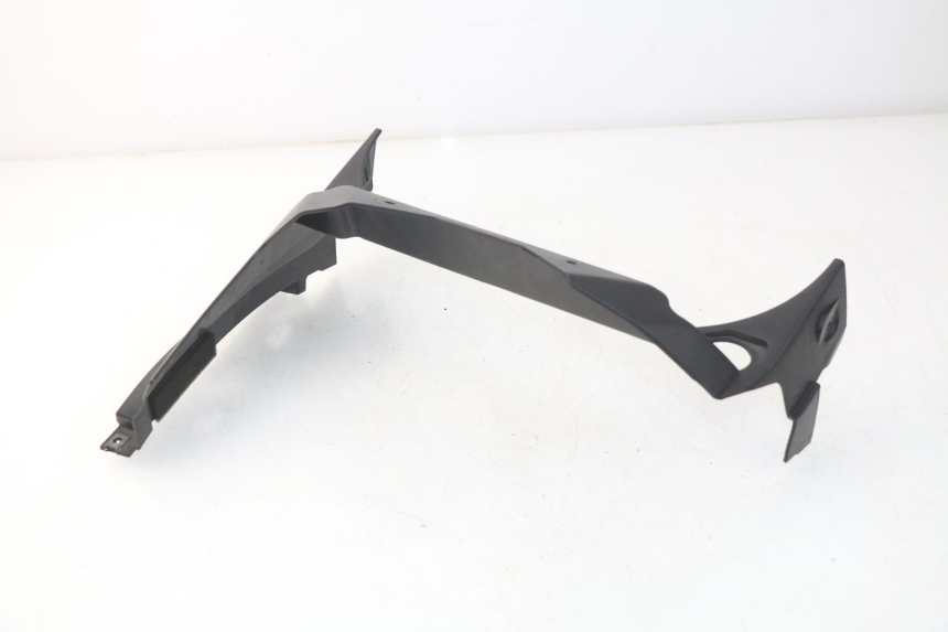 photo de GIUNZIONE PARAFANGO POSTERIORE YAMAHA XP T-MAX TMAX ABS 500 (2004 - 2007) - Vista principale