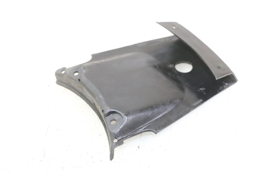 photo de CARENA POSTERIORE CONGIUNZIONE YAMAHA BW'S NG NEXT GENERATION 50 (1996 - 2003) - Zoom sullo stato d'uso