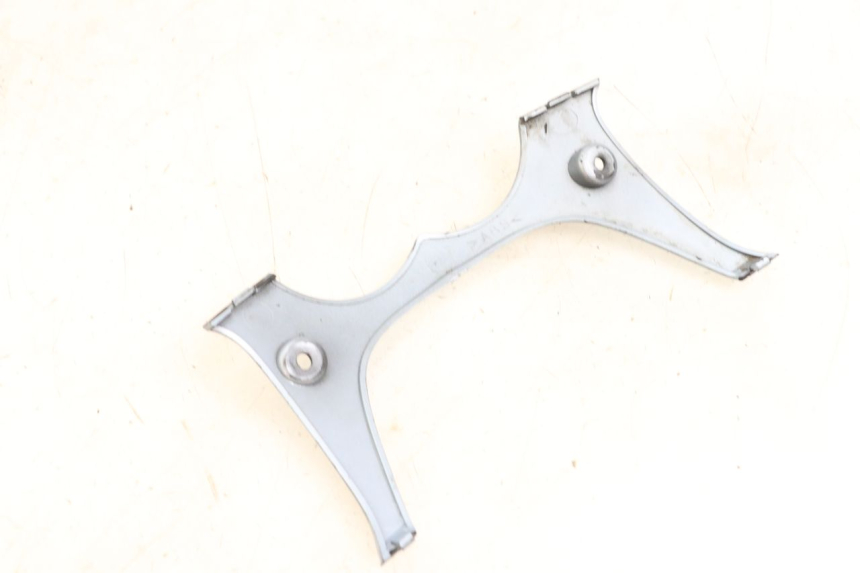 photo de CARENA POSTERIORE CONGIUNZIONE YAMAHA YN NEO'S 50 (1997 - 2004) - Dettaglio del componente