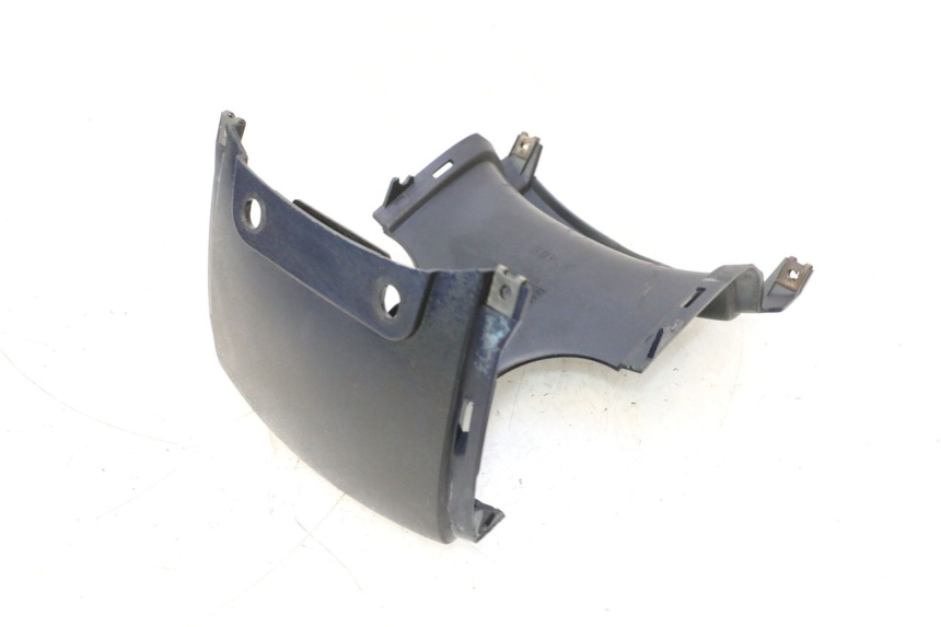photo de CARENA POSTERIORE CONGIUNZIONE YAMAHA YP MAJESTY 125 (2002 - 2006) - Altra angolazione