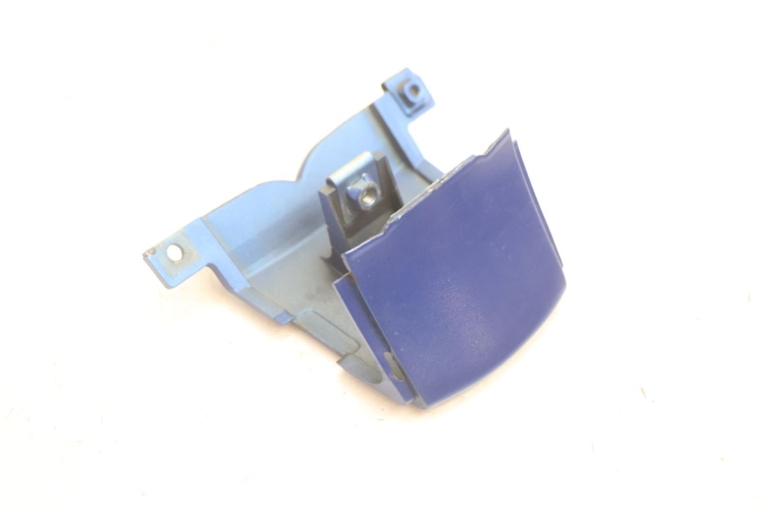 photo de GIUNZIONE PARAFANGO POSTERIORE KAWASAKI ZX-6R ZX6R 600 (1995 - 1997) - Primo piano tecnico