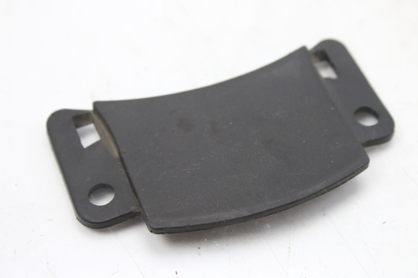 photo de GIUNZIONE CARENA ANTERIORE KYMCO AGILITY 4T 50 (2018 - 2022) - Zoom sullo stato d'uso