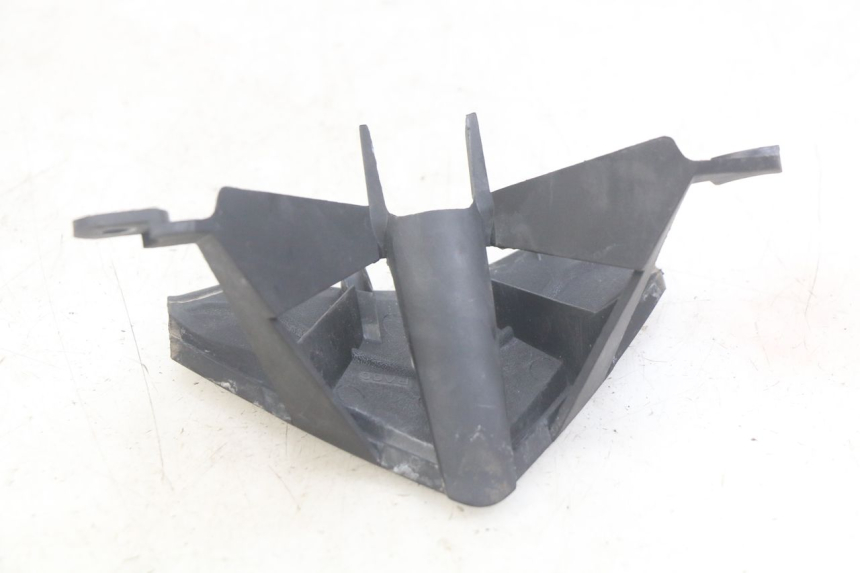 photo de GIUNZIONE CARENA ANTERIORE NECO ALEXONE 125 (2017 - 2024) - Dettaglio del componente