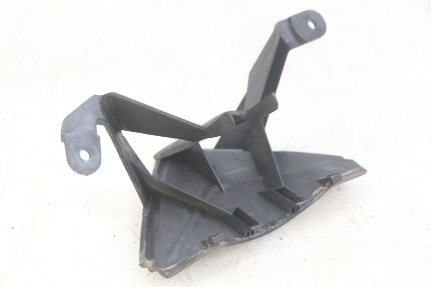 photo de GIUNZIONE CARENA ANTERIORE NECO ALEXONE 125 (2017 - 2024) - Altra angolazione