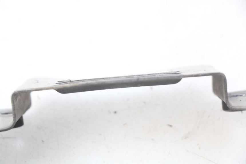 photo de GIUNZIONE CARENA ANTERIORE ROYAL ENFIELD BULLET CLASSIC 500 (2017 - 2020) - Dettaglio del componente