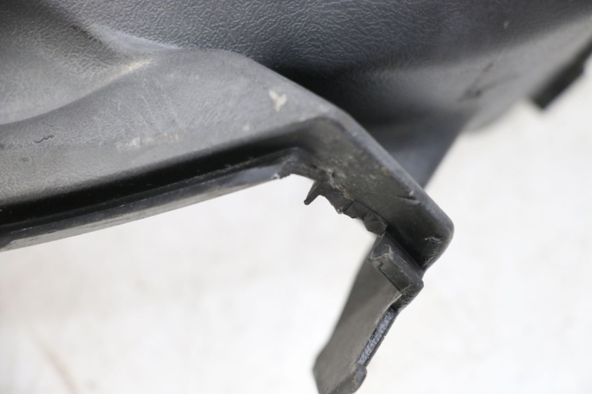 photo de CARENA ANTERIORE CONGIUNZIONE YAMAHA BW'S BWS 125 (2010 - 2013) - Altra angolazione