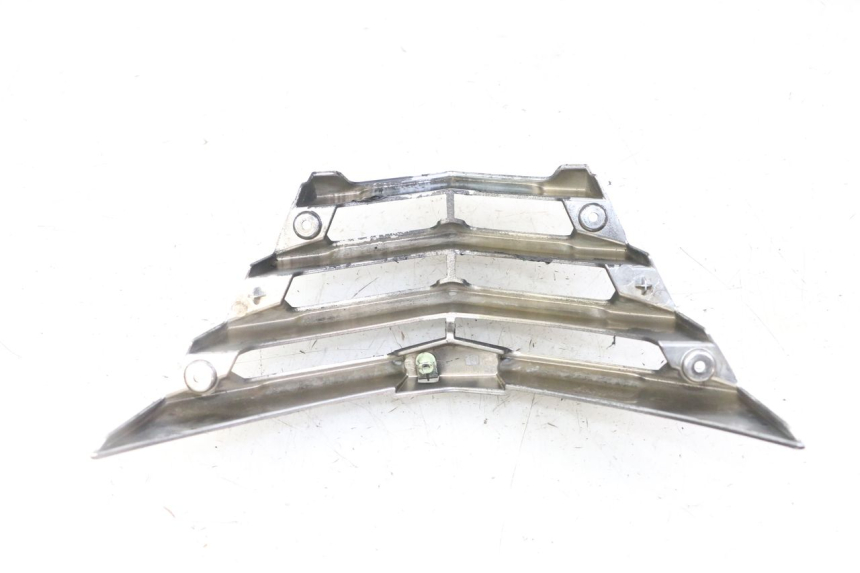 photo de GIUNZIONE CARENA ANTERIORE PEUGEOT CITYSTAR 50 (2013 - 2017) - Primo piano tecnico