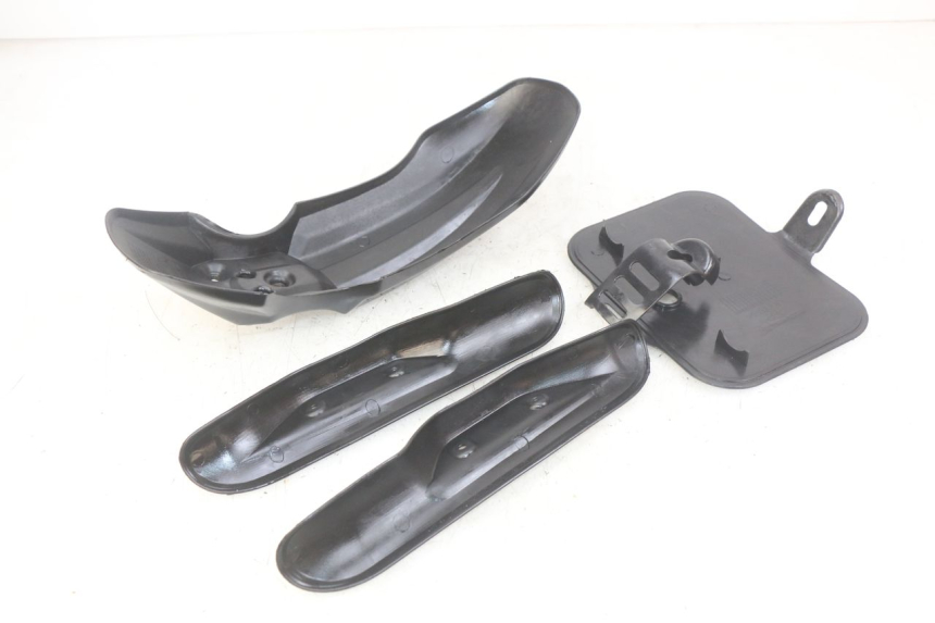 photo de GIUNZIONE CARENA ANTERIORE LONCIN DIRT BIKE 125 - Zoom sullo stato d'uso