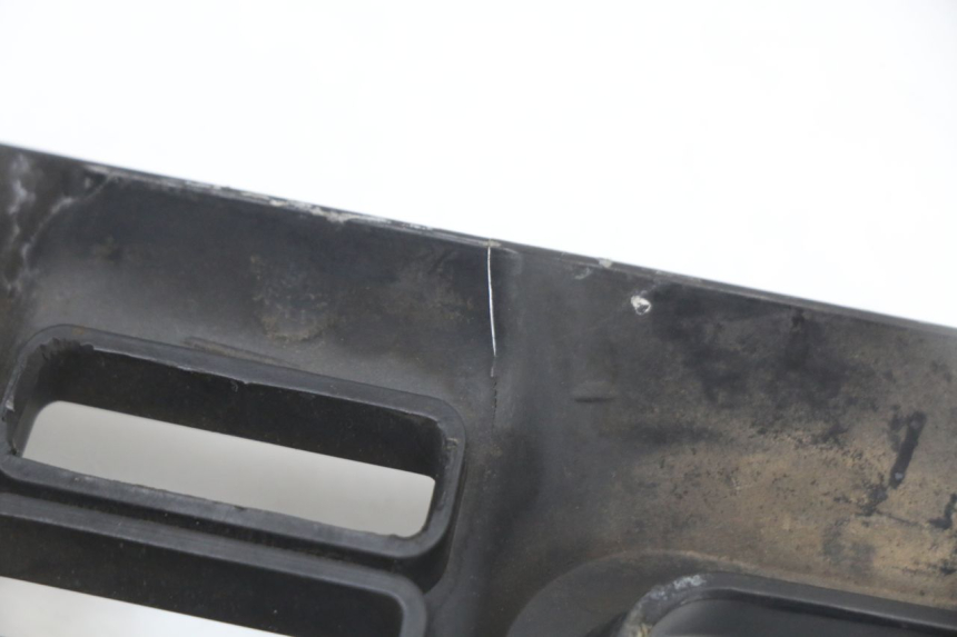 photo de CARENA ANTERIORE CONGIUNZIONE LONGJIA EASY MAX 125 (2020 - 2024) - Zoom sullo stato d'uso