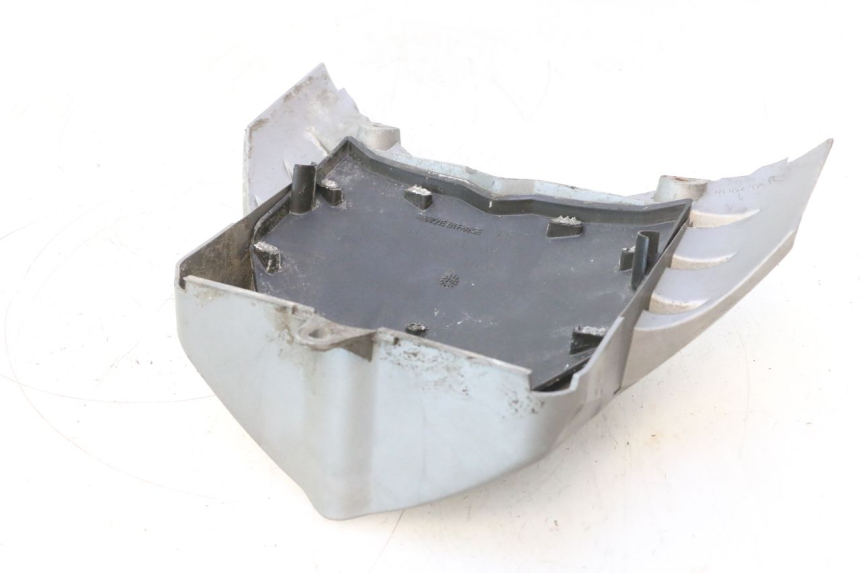 photo de CARENA ANTERIORE CONGIUNZIONE PEUGEOT ELYSTAR 50 (2002 - 2014) - Zoom sullo stato d'uso
