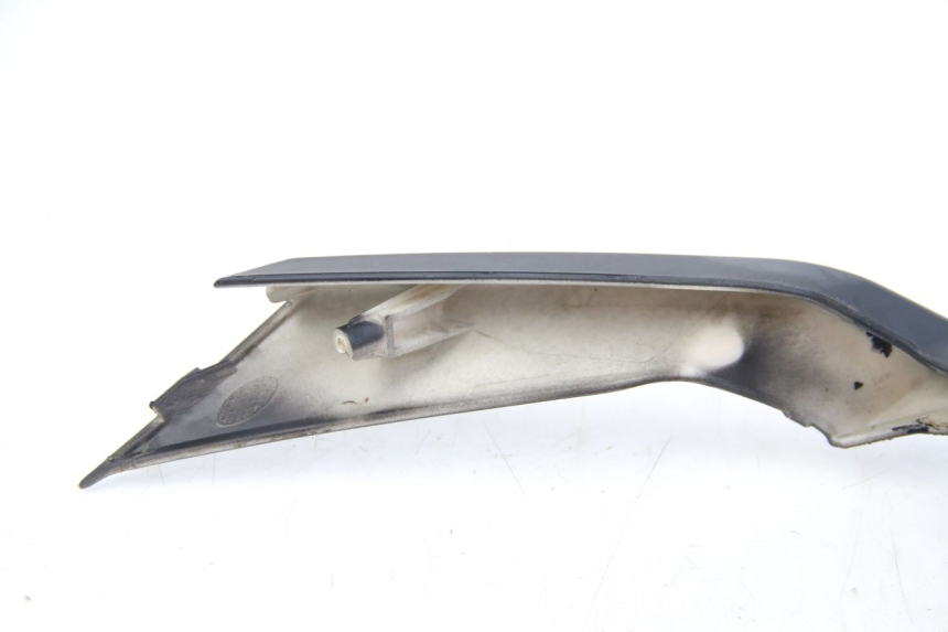 photo de GIUNZIONE CARENA ANTERIORE JM MOTORS EVOLIS 4T 50 (2018 - 2022) - Altra vista dell'articolo