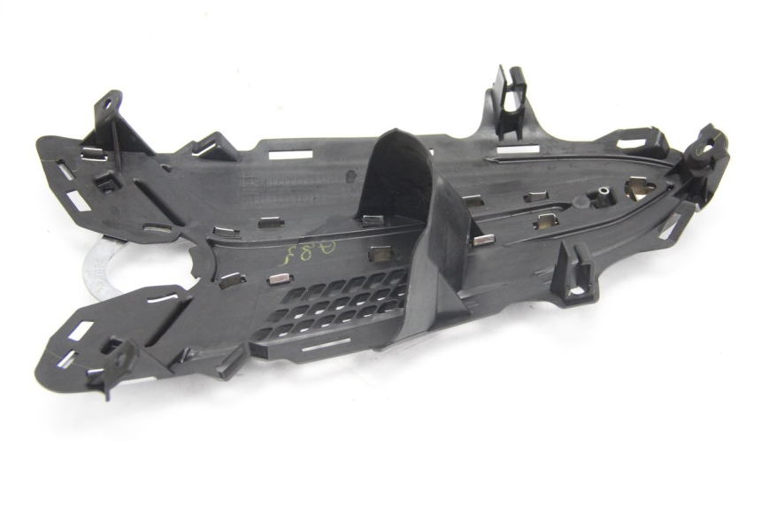 photo de Giunzione carena anteriore MBK FLIPPER 115 (2013 - 2017) - Zoom sullo stato d'uso