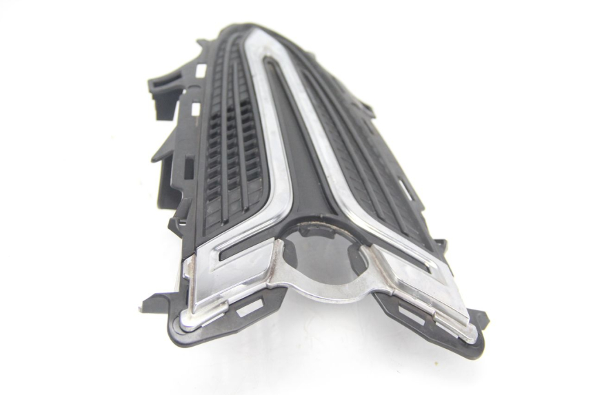 photo de Giunzione carena anteriore MBK FLIPPER 115 (2013 - 2017) - Primo piano tecnico