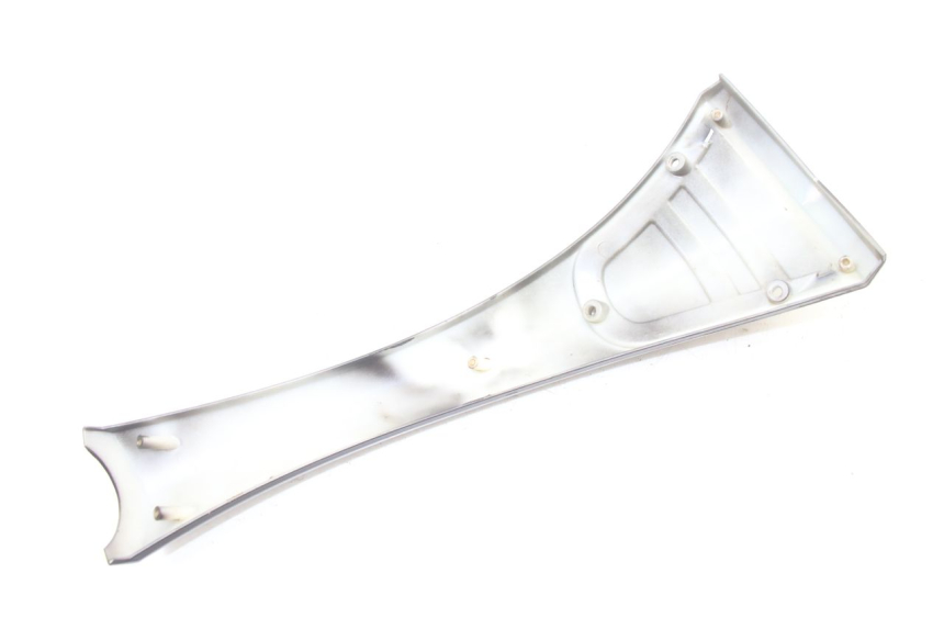 photo de GIUNZIONE PARAFANGO ANTERIORE VENESI FLY RETRO 4T 50 (2020 - 2025) - Zoom sullo stato d'uso