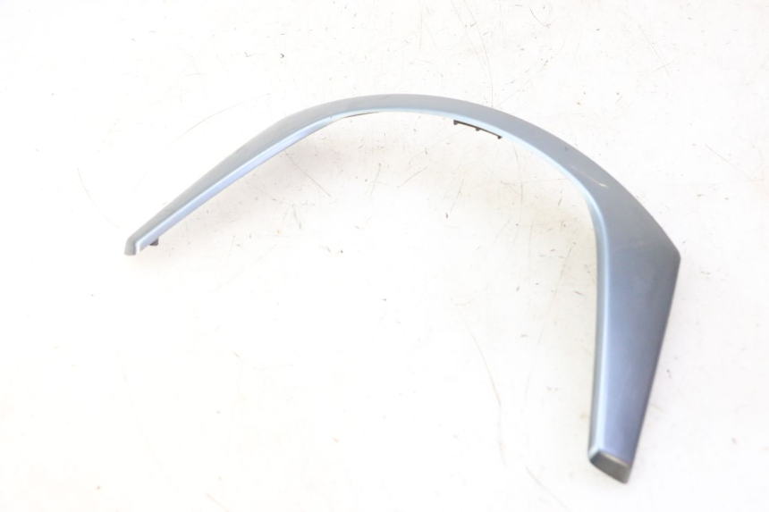 photo de CARENA ANTERIORE CONGIUNZIONE DAELIM HISTORY 125 (2001 - 2002) - Zoom sullo stato d'uso