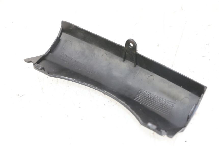 photo de CARENA ANTERIORE CONGIUNZIONE HONDA FES S-WING SWING 125 (2007 - 2015) - Zoom sullo stato d'uso