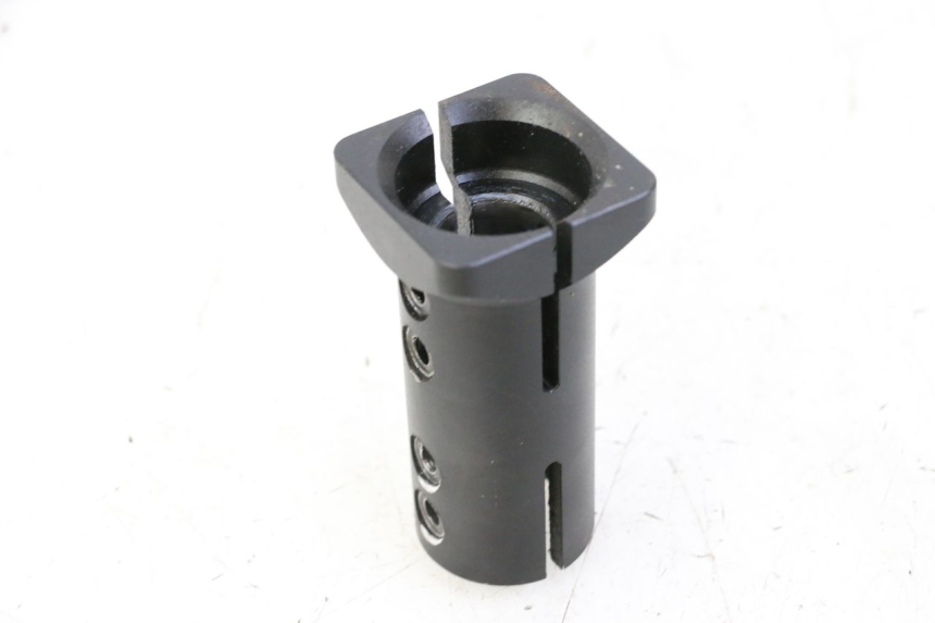 photo de GIUNZIONE PARAFANGO ANTERIORE INFERIORE DUALTRON AMINIA 1 - Dettaglio del componente