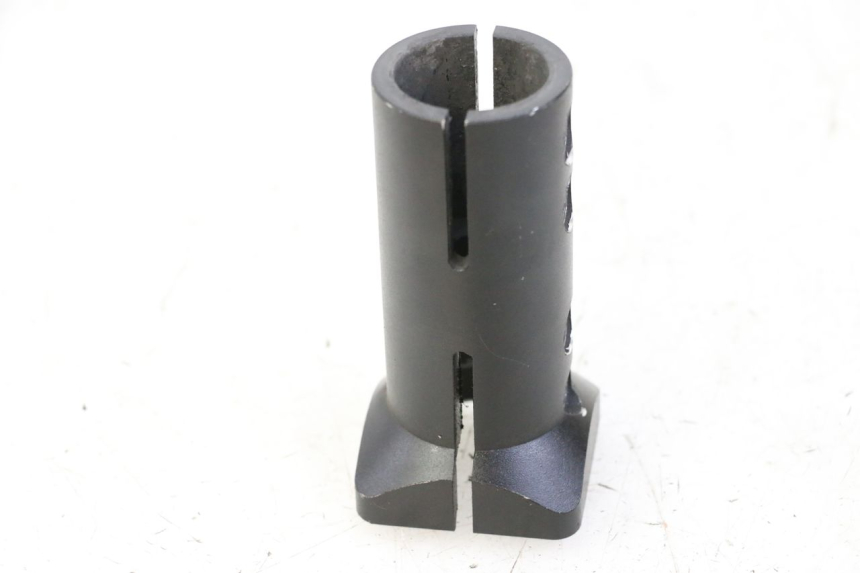 photo de GIUNZIONE PARAFANGO ANTERIORE INFERIORE DUALTRON AMINIA 1 - Altra angolazione