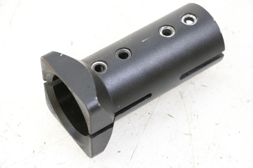 photo de GIUNZIONE PARAFANGO ANTERIORE INFERIORE DUALTRON AMINIA 1 - Primo piano tecnico