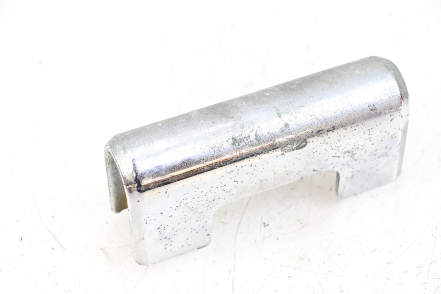 photo de CARENA ANTERIORE CONGIUNZIONE HYOSUNG GV AQUILA 125 (2000 - 2009) - Dettaglio del componente