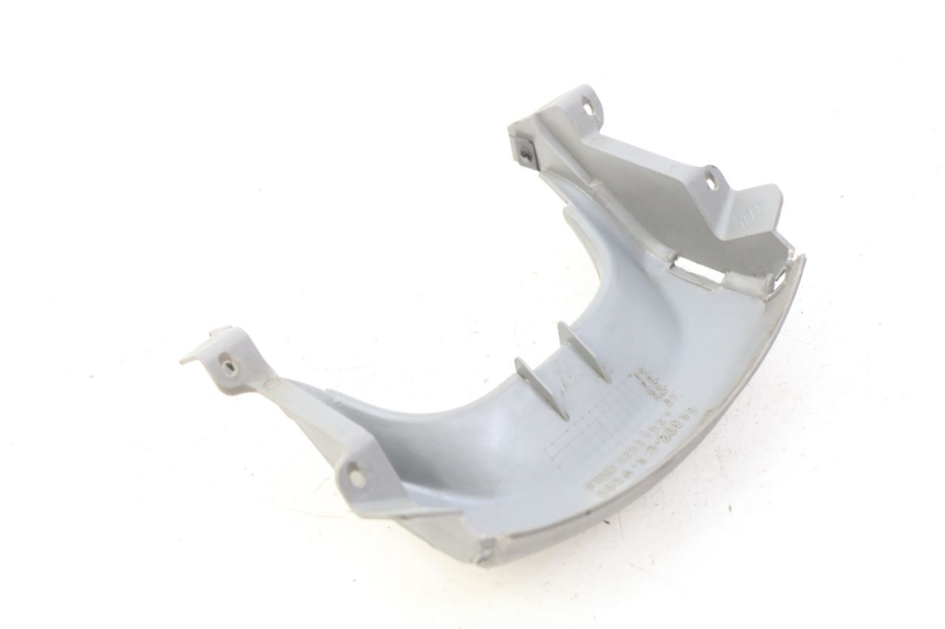 photo de CARENA ANTERIORE CONGIUNZIONE HONDA BALI EX 100 (1996 - 2000) - Zoom sullo stato d'uso