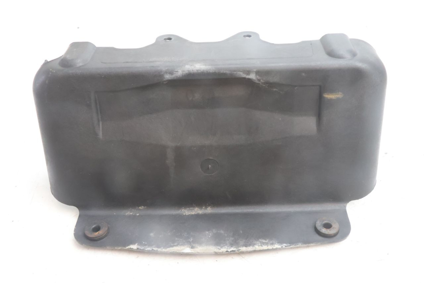 photo de GIUNZIONE PARAURTI ANTERIORE INF BMW C1 125 (2000 - 2003) - Altra angolazione