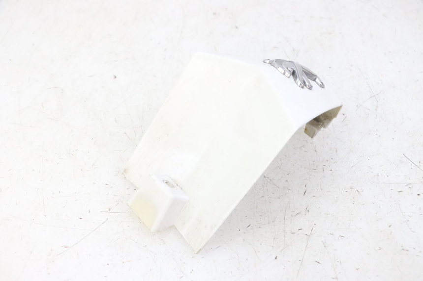 photo de GIUNZIONE PARAURTI ANTERIORE INF PEUGEOT CITYSTAR 50 (2013 - 2017) - Altra angolazione