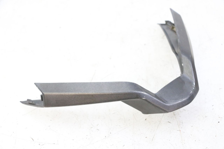 photo de CARENA ANTERIORE CONGIUNZIONE JM MOTORS EVOLIS 4T 50 (2018 - 2022) - Primo piano tecnico