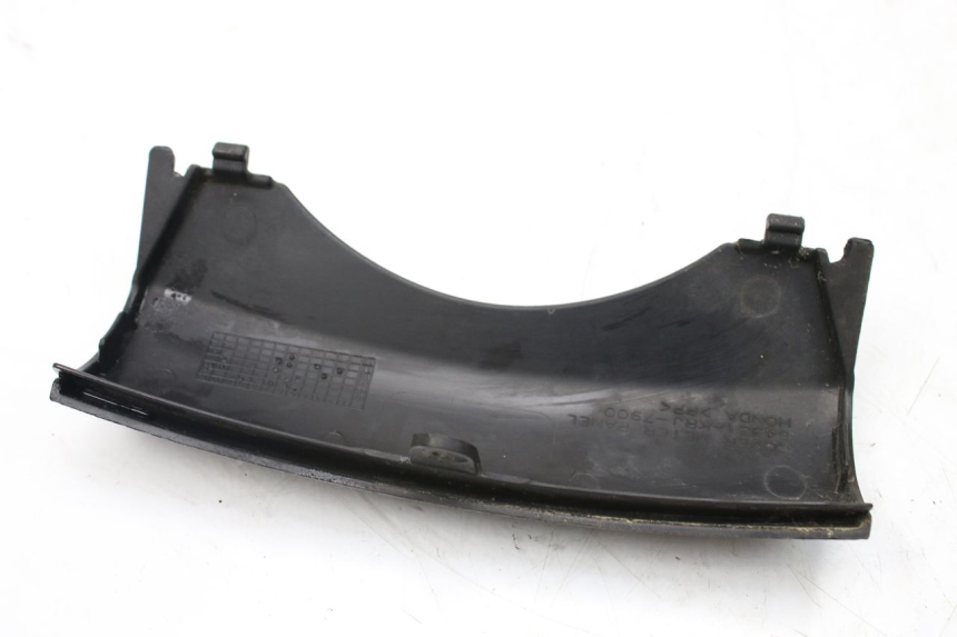 photo de GIUNZIONE PARAURTI ANTERIORE INF HONDA FES S-WING SWING ABS 125 (2007 - 2015) - Dettaglio del componente