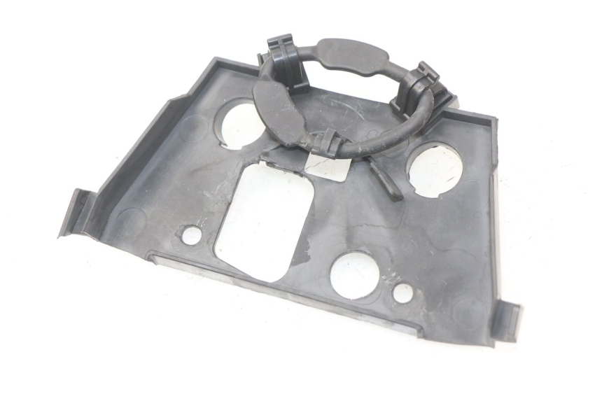 photo de Giunzione carenatura anteriore inferiore YAMAHA FZ8 800 (2010 - 2016) - Vista principale