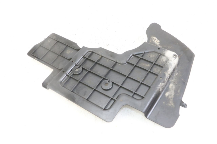 photo de CARENA ANTERIORE CONGIUNZIONE KYMCO DINK 4T 50 (2007 - 2018) - Dettaglio del componente