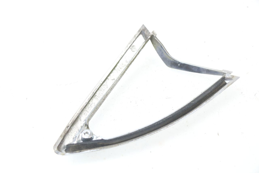 photo de Giunzione carena anteriore inferiore PIAGGIO LIBERTY 125 (2009 - 2013) - Dettaglio del componente