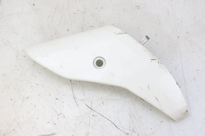 photo de CARENA ANTERIORE CONGIUNZIONE PIAGGIO LXV 4T 50 (2009 - 2013) - Vista principale